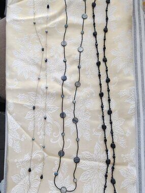 Lot of three LONG necklaces - bag 1